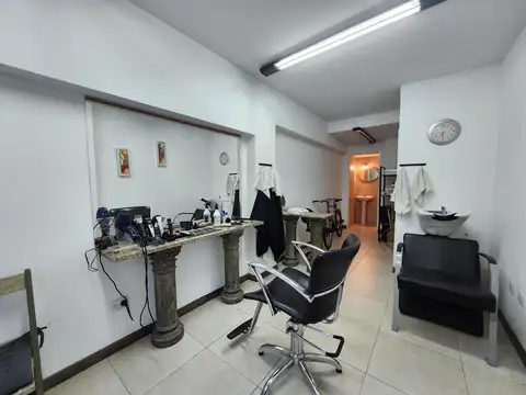 Local en Alquiler en Abasto, $ 420.000