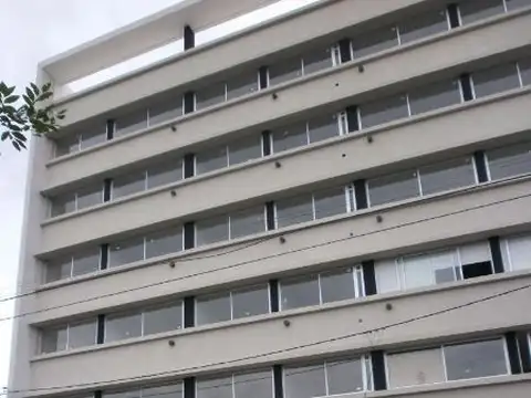 Cochera cubierta 5 e/71 y 72