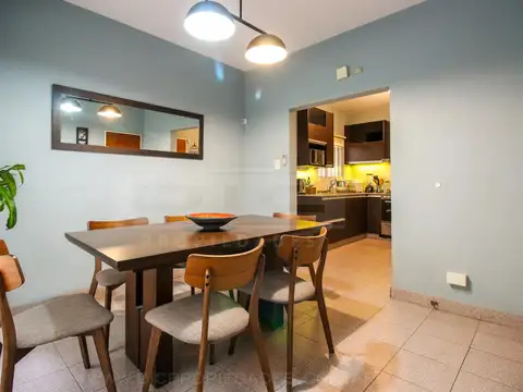Depto Tipo Casa en Venta 8 años