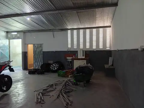 SOLO DEPÓSITO - Galpón en alquiler en Ciudad Madero