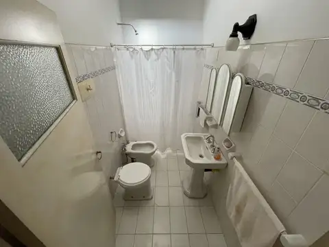 CASA EN VENTA - APTA CRÉDITO - LUDUEÑA INDUSTRIAL