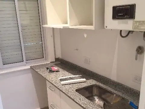 Av L J Quinteros 1500