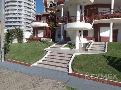 Depto Tipo Casa en Venta de 4 ambientes