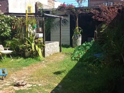 COMODA PROPIEDAD EN LOTE PROPIO