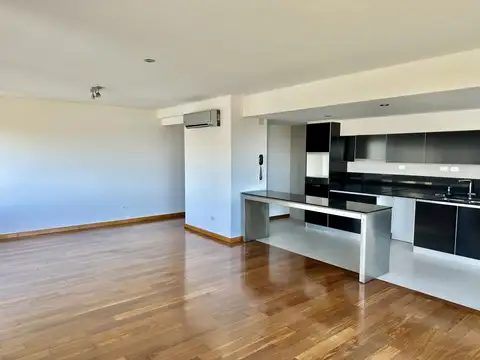 Departamento en Alquiler de 4 ambientes