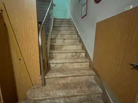 VENTA CASA C/ PILETA ZONA CENTRO