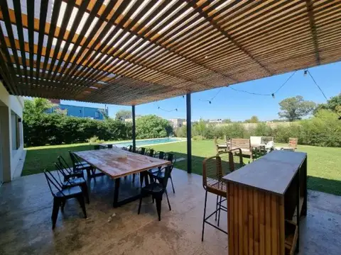 Casa en Venta de 4 dormitorios