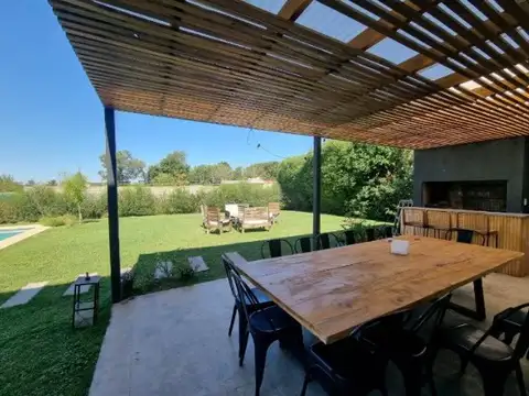 Casa en Venta en San Matias, USD 369.000