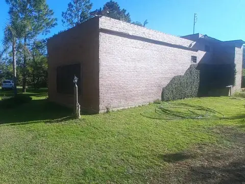 Casa 3 ambientes con 2 baños