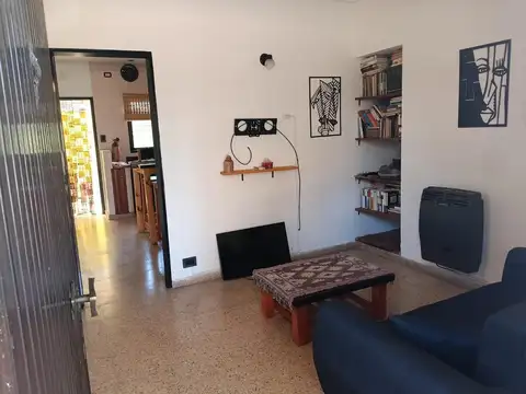 30 E/ 66 Y 67 1500, Piso PB