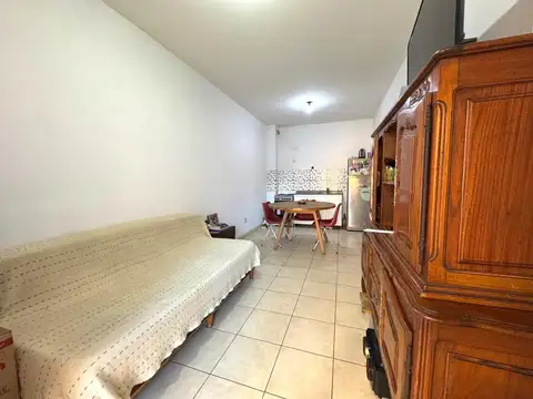 Venta.Departamento. 3 ambientes. Balcón. Villa Dominico. Wilde.