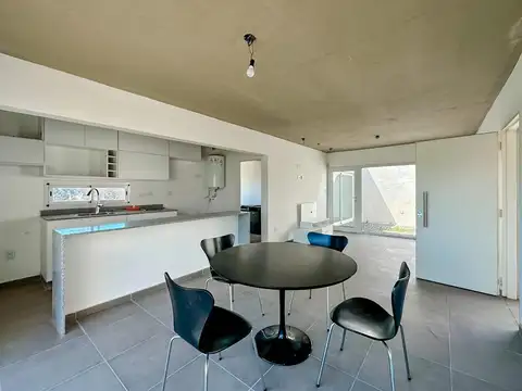 Casa de Diseño en venta, 1 Dormitorio Funes Town Coronel Pringles 1300