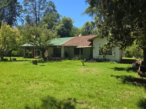 Casa Chalet  en Venta en Barrio Parque Los Pinos, Exaltación de la Cruz, G.B.A. Zona Norte