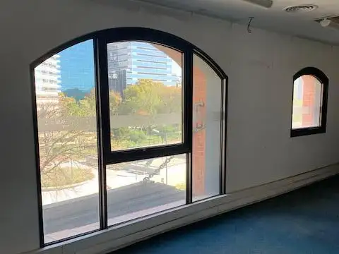 Oficina en Alquiler al Oeste