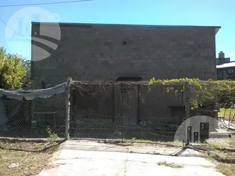 Galpon en Alquiler en Paso Del Rey, $ 500.000