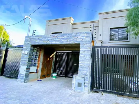 Excelente duplex en alquiler con detalles de categoría y distinción!