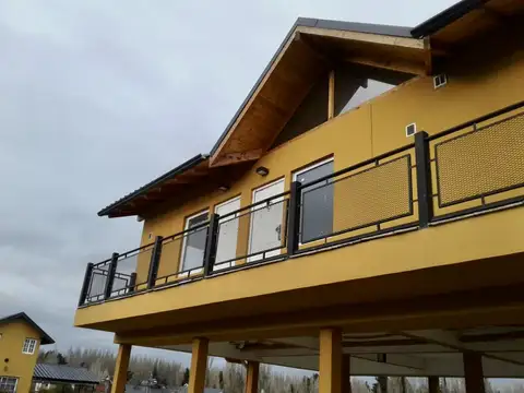 Departamentos monoambientes en primer piso.