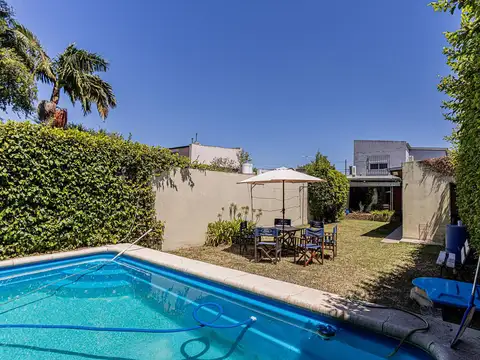 Casa 5 ambientes con 3 baños