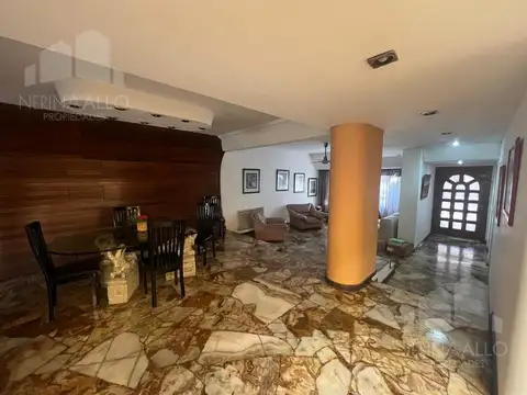 Casa en Venta de 5 dormitorios