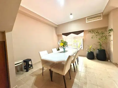 Casa en Venta en Mataderos, USD 325.000