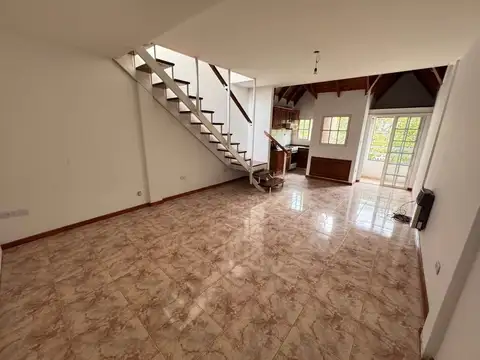 ALQUILER 2 AMBIENTES ITUZAINGO TERRAZA Y BALCON