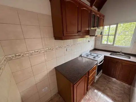 ALQUILER 2 AMBIENTES ITUZAINGO TERRAZA Y BALCON