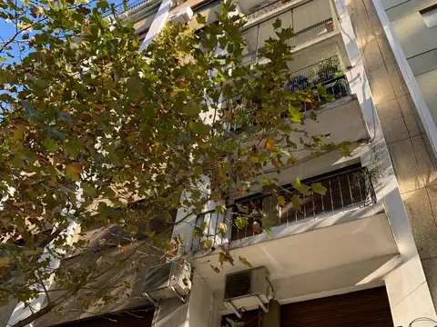 Charcas 3800, Piso 1