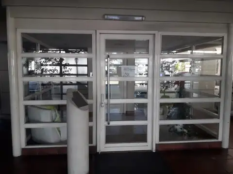 EXCELENTE DEPARTAMENTO DE 3 AMBIENTES EN VENTA EN ADROGUE