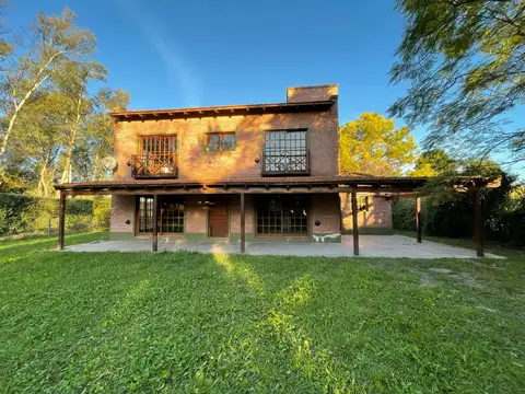 Casa en Venta en Barrio Privado Villa Rosa - APTA CREDITO