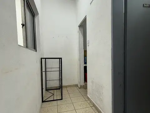 General Juan José Valle 200