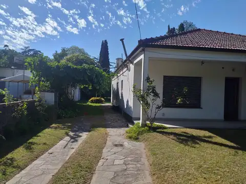 Calle 39 e/ 151 y 153 5200