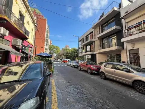 Bogotá 3780 , Piso 1