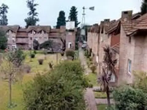 Departamento Triplex  en Venta en Muñiz, San Miguel, G.B.A. Zona Norte