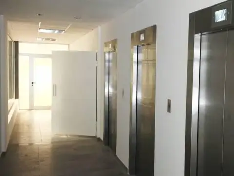 Oficina en Venta al Norte