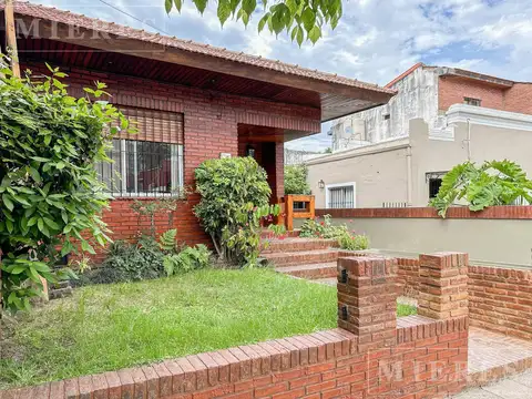 PH al frente en venta en muy linda zona de Tigre Centro!