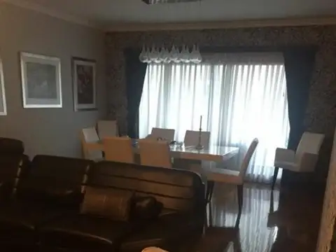 Aime Paine 1350, Puerto Madero