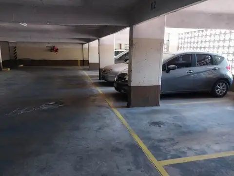 Cochera fija ubicada en planta baja