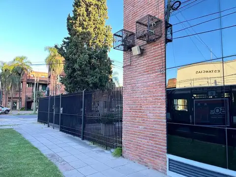 Local en Venta 24 años