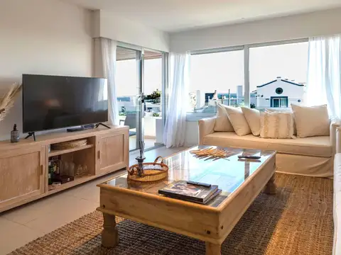 Departamento 5 ambientes con 3 baños