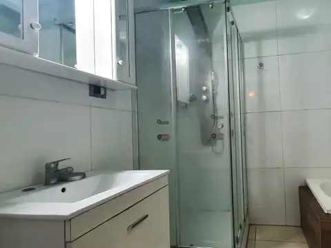 Casa en venta - Barrio Parque Matheu