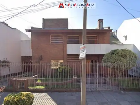 PROPIEDAD EN VILLA SARMIENTO-
