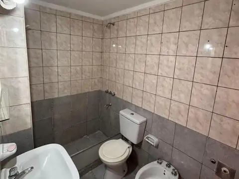 Ituzaingo 1117 piso 2 dpto "B"