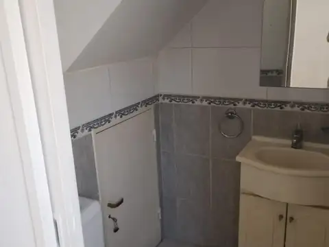 VENTA CON RENTA- Duplex 3 ambientes - Villa Adelina