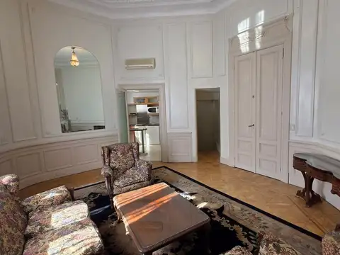 Departamento en Alquiler de 4 dormitorios