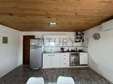 172 e/ 525 y 526 , Piso 0