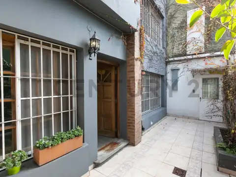 Besares 3900, Piso 0