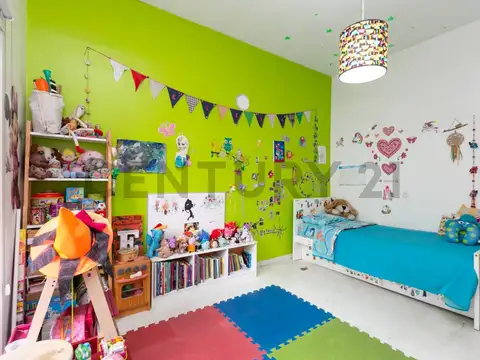 Departamento 4 ambientes con 3 baños