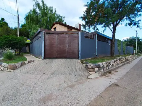 Calle los Nogales 200