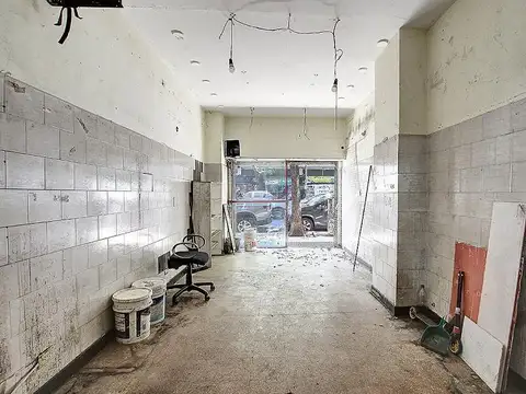 Local en Alquiler en Flores, $ 1.200.000