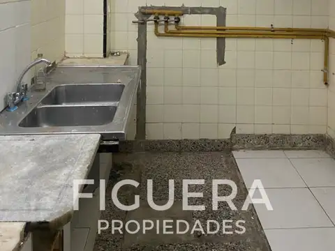 Local en Alquiler en San Justo, $ 650.000